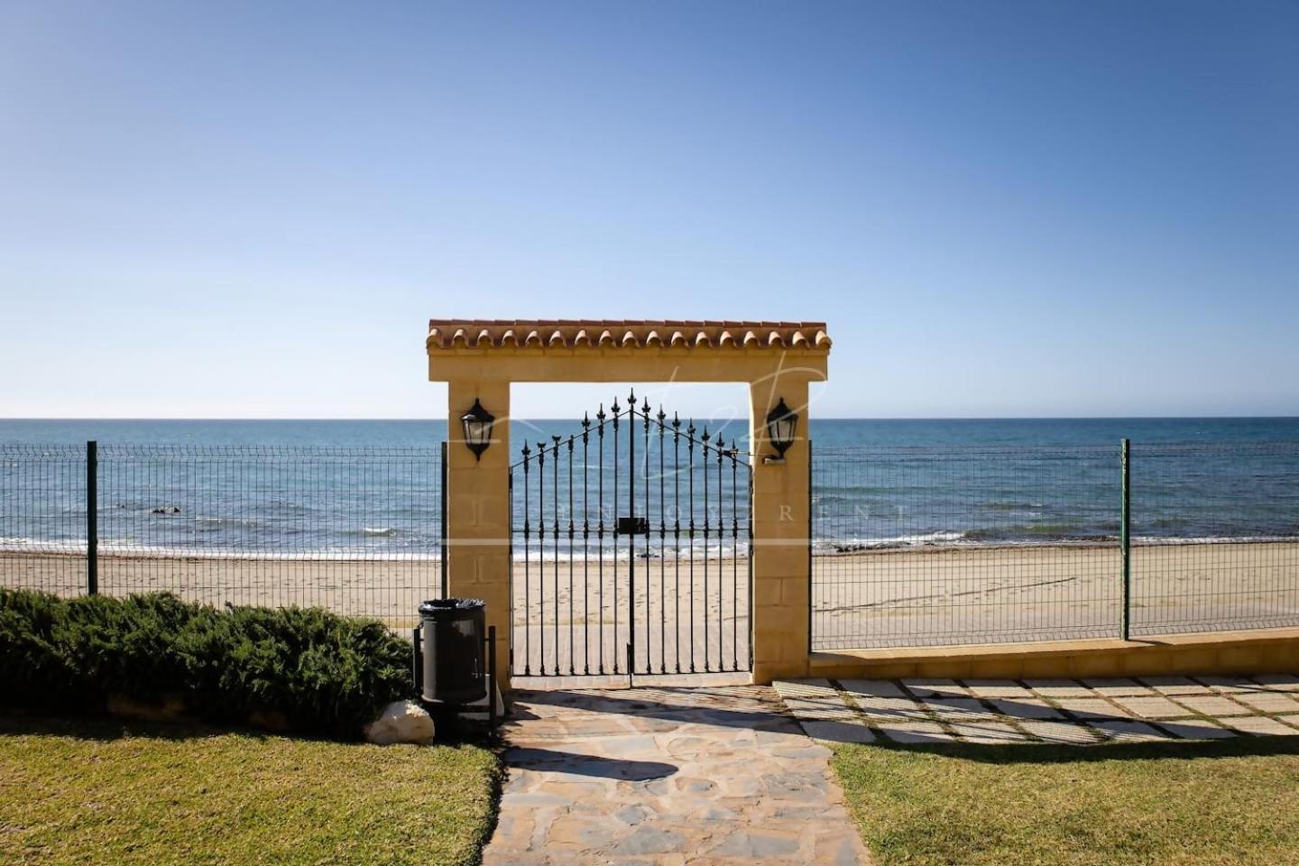 Belmonstays Lubina Del Sol Riviera, Mijas Costa *